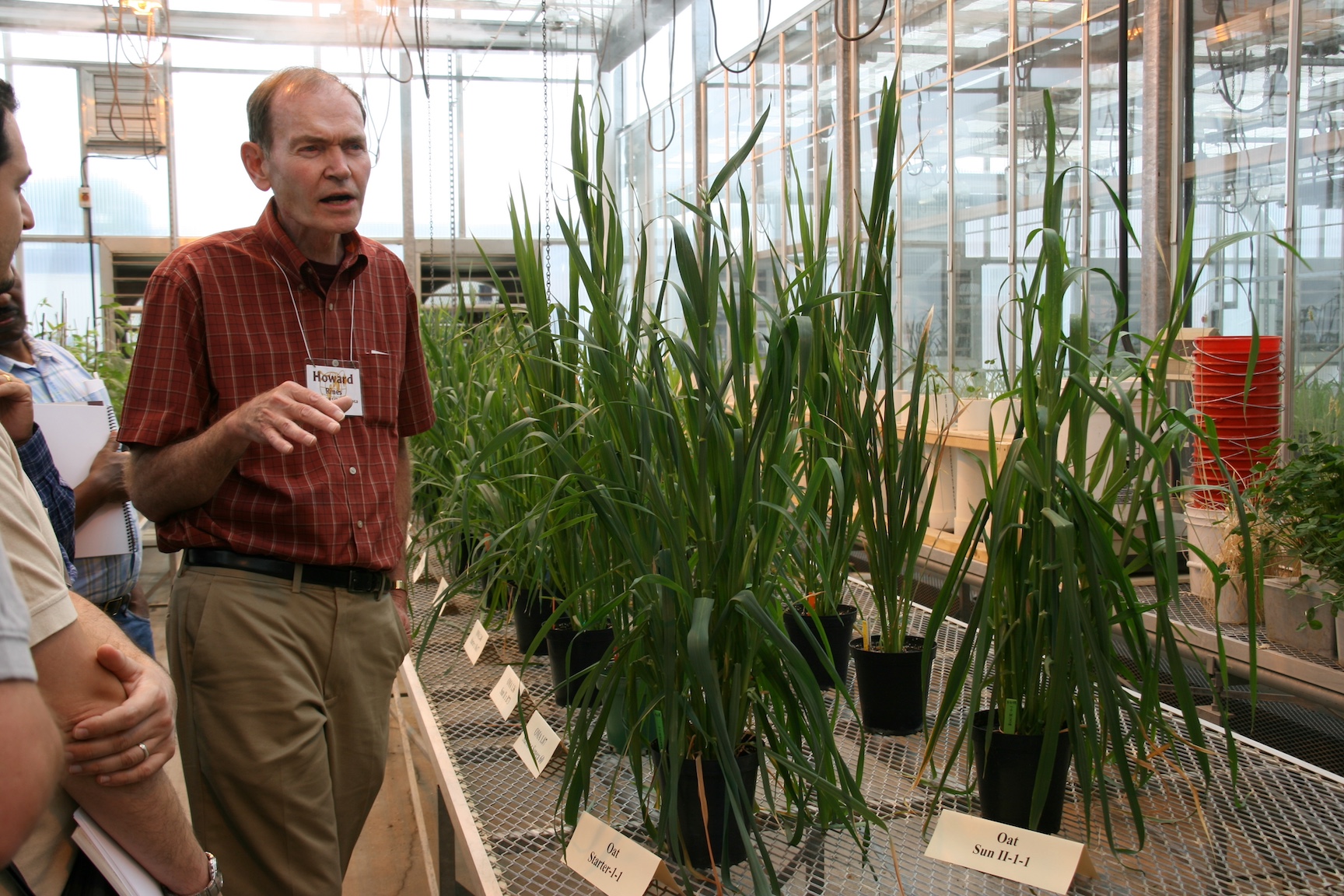 Howard Rines showing off his oat lines at the 2008 IOC meeting in Minneapolis/St. Paul